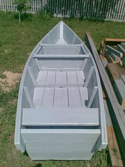 Продам дерев’яний рибацький човен